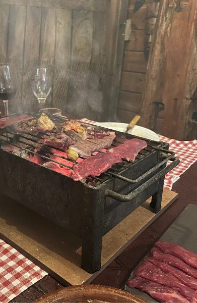 La Cueva - Comida Carne Piedra