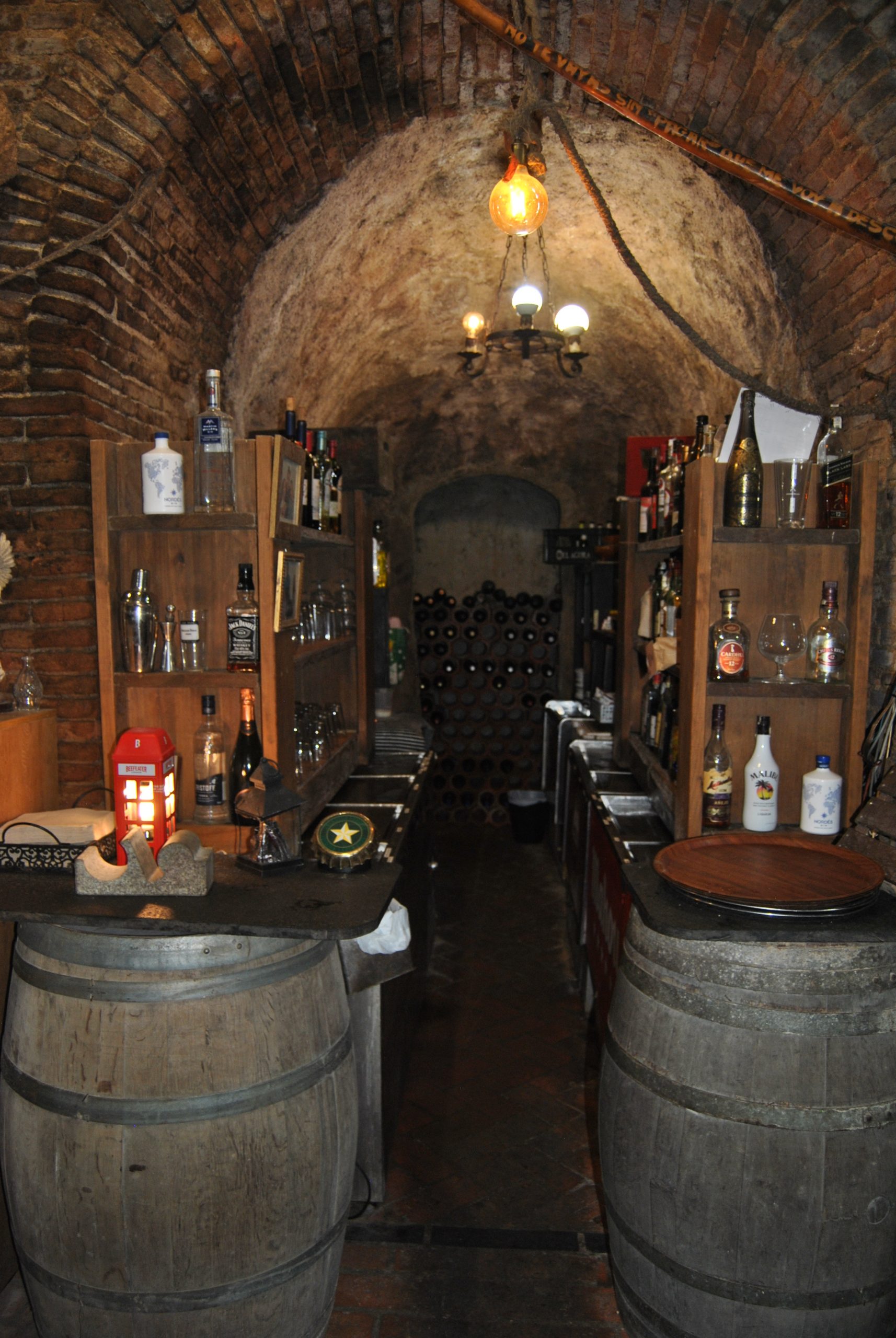 La Cueva - Espacios Barra