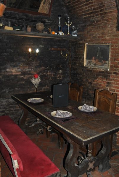 La Cueva - Mesa Cuevera 01