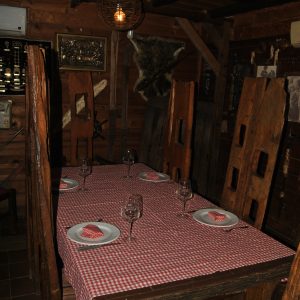 La Cueva - Mesa VIP 02